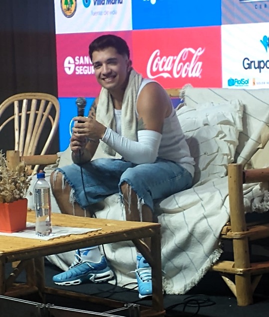 00 FVM26 SIMON AGUIRRE B