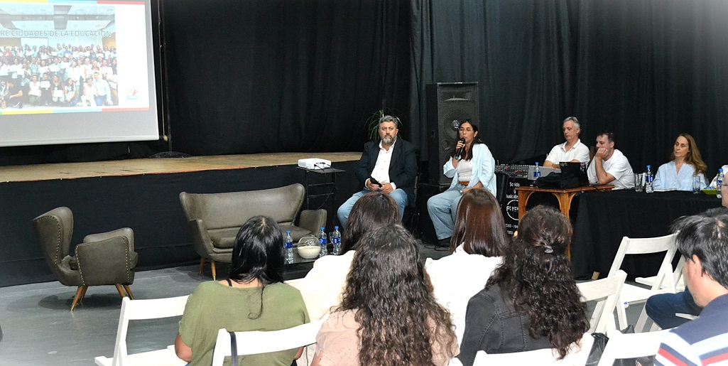 00 HCD Apertura 26 05