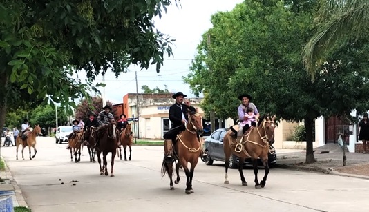 00 desf tradicion 8 b