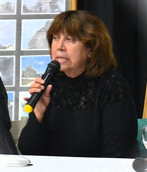 00 marta philp 50anios