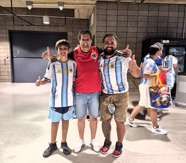 00 mundial26 06
