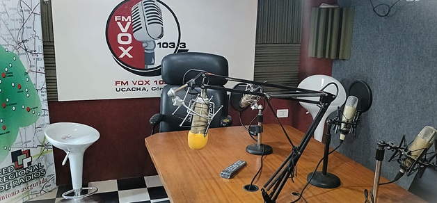 1a FM ESTUDIOS