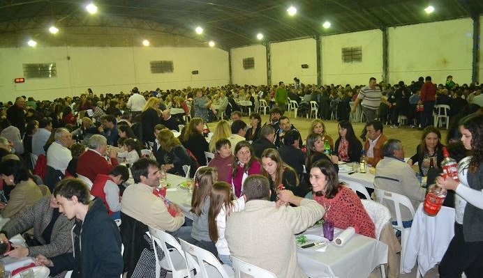 1a La Ranchera cena ilustracion