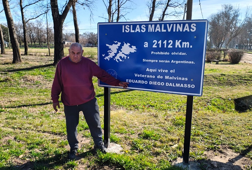 1a cartel malvinas 02