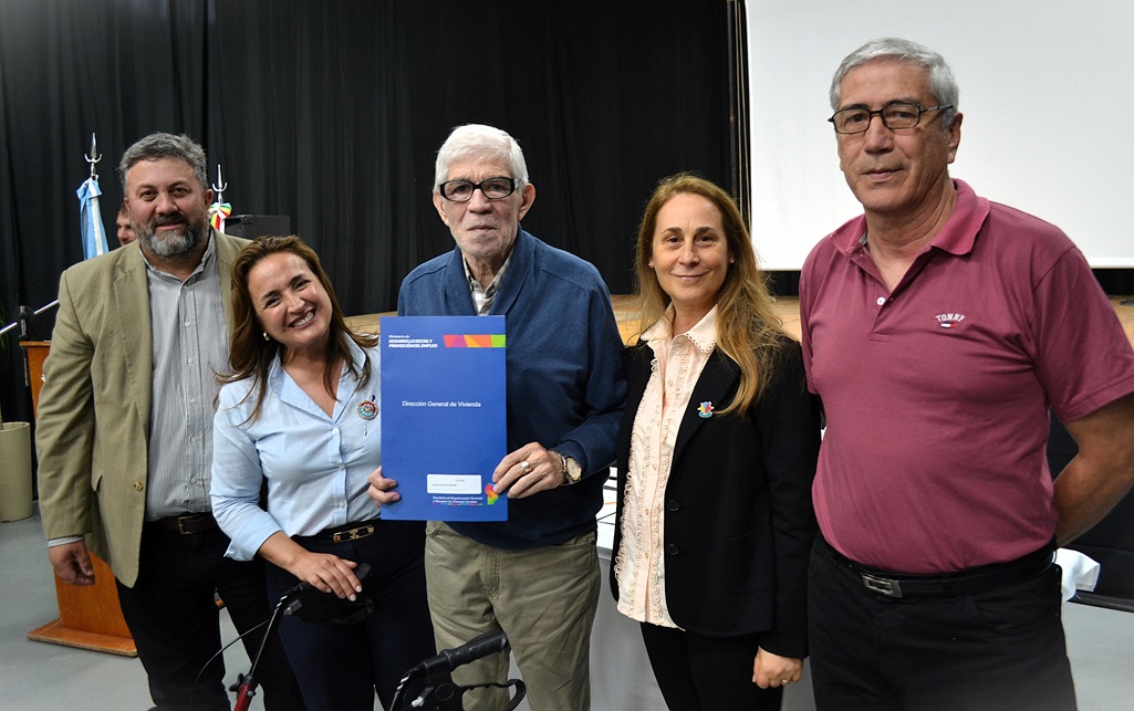 1a prunotto ucacha 38 b