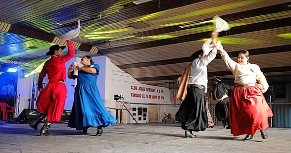 aicha y nuna zamba 04 b