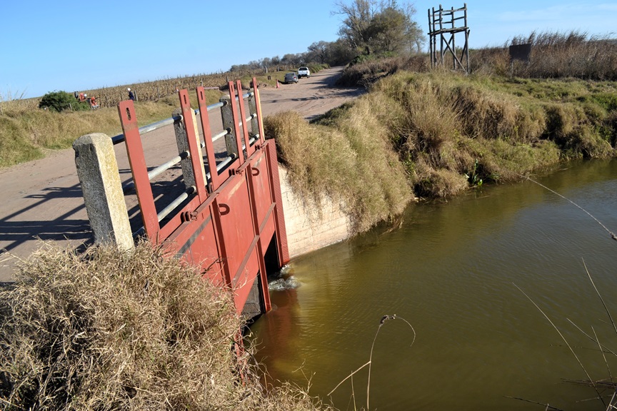 compuertas puente la felipa